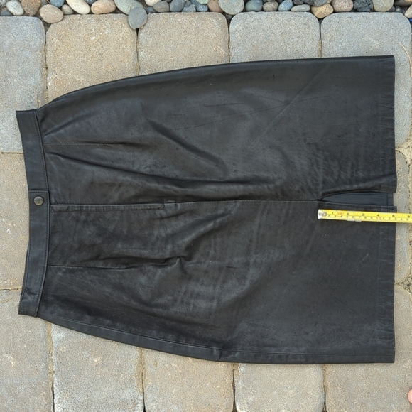 VNTG Leather Skirt - Picture 8 of 16